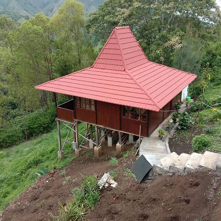 Home Stay Wolokoro Ecotourism Bajawa Rum bild